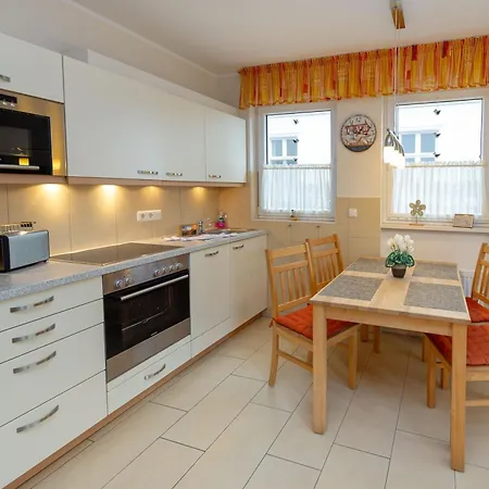 Haus Moewe In - 12 Sellin (Rugen)